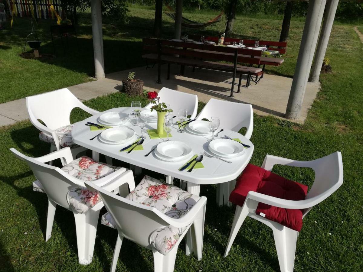 Holiday Home Stella Vrdnik Exterior foto